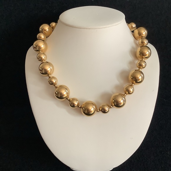 Vintage Napier large gold ball necklace. - Picture 2 of 6